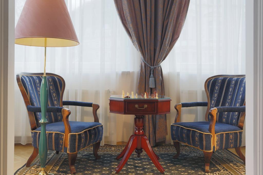 Bristol Vila Tereza Karlovy Vary Szoba fotó